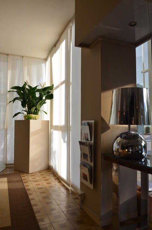 Hotel Mirage ミラノ・マリッティマ エクステリア 写真